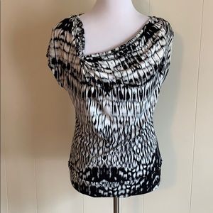 New York & Co ladies top